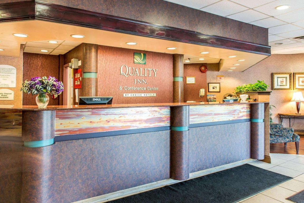 Quality Inn And Conference Center Спрингфилд Экстерьер фото